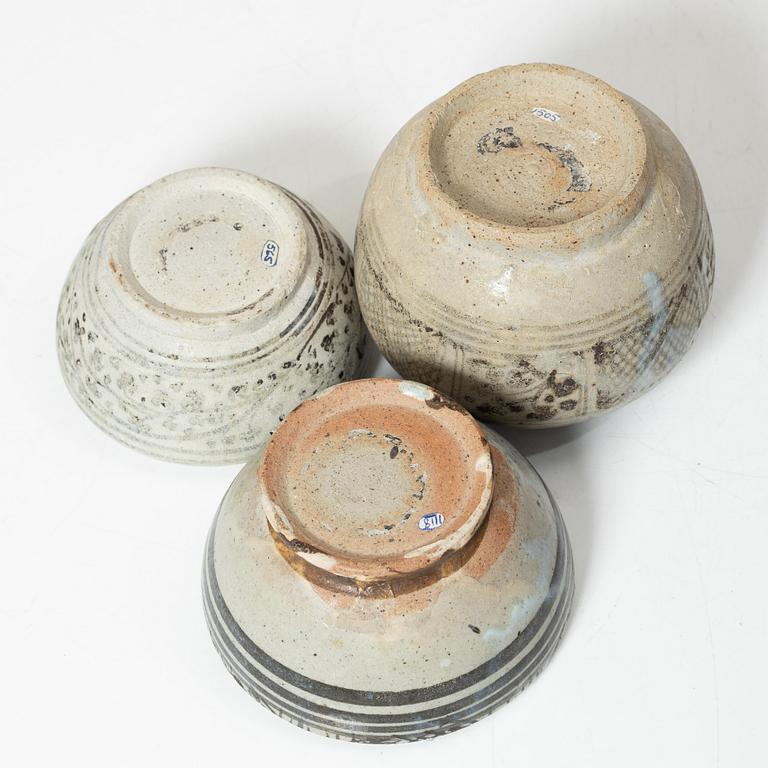 Six ceramic jars with covers, South East Asian, 17th and 19th century.