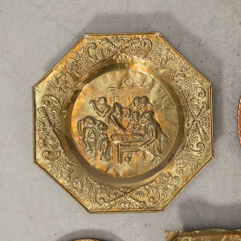 Wall plates 6 pcs Baroque/Renaissance style first half of the 20th century.