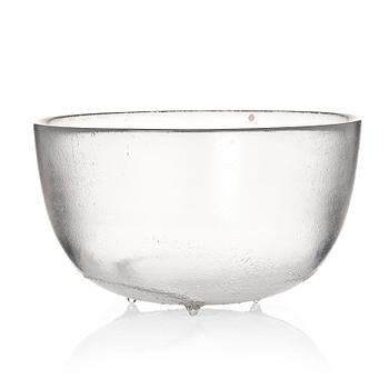 122A. Tapio Wirkkala, a cast glass bowl, Iittala, Finland 1978, ed. 1/300.