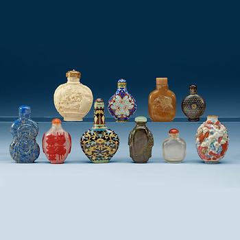 1869. SNUSFLASKOR, 10 stycken. Qing dynastin.
