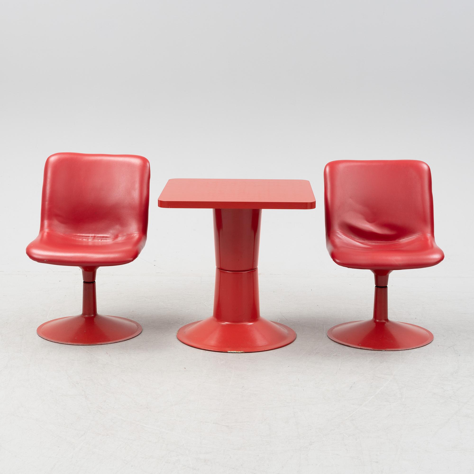 Yrjö Kukkapuro, a set of one 'Saturnus' table and two chairs from Haimi, Finland, 1960's/70's.