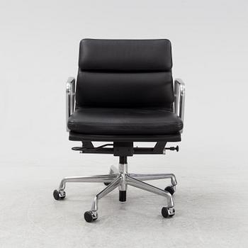 Charles and Ray Eames, kontorsstol, "Softpad/EA 217", Herman Miller.