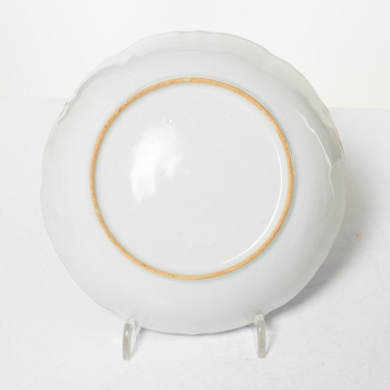 Tedosor, 2 st samt kopp med fat, kompaniporslin, Kina, omkring 1800.