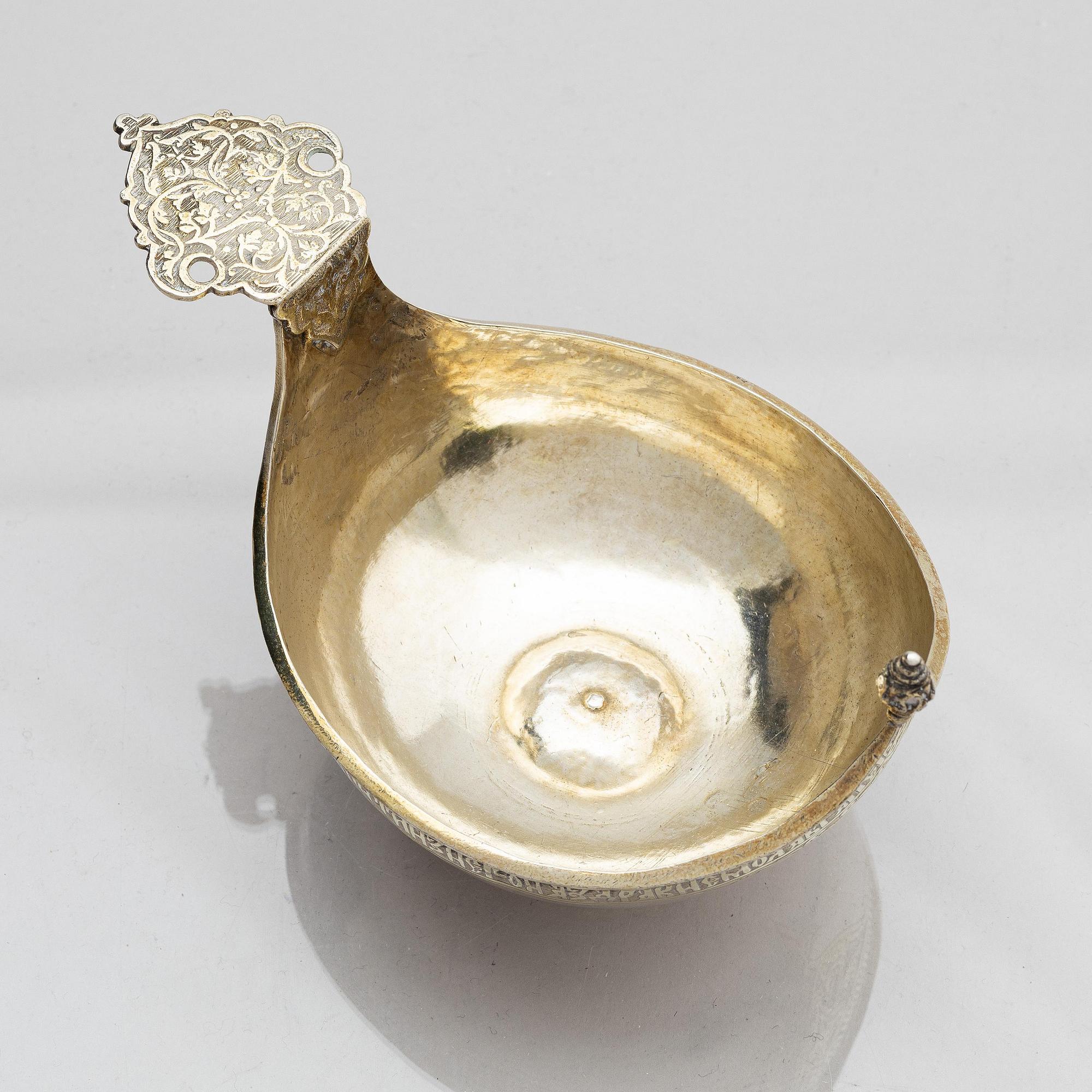 Kåsa, delvis förgyllt silver, Ryssland, tidigt 1600-tal. Renässans.