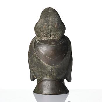A large Chinese bronze head of Guanyin, late Qing dynasty, 19th century/around 1900.