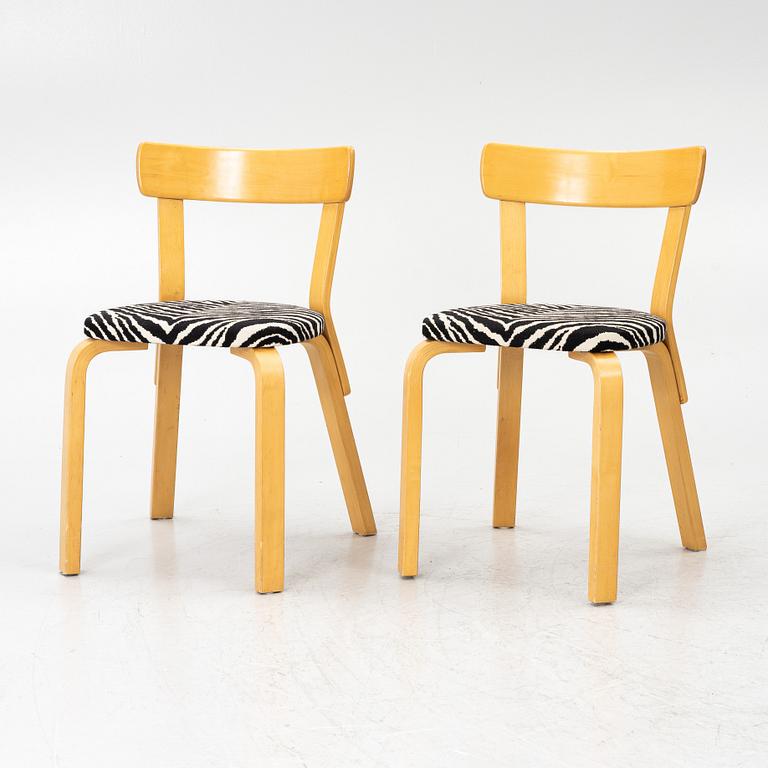 Alvar Aalto, stolar, ett par, modell 69, Artek, Finland, 1900-talets andra hälft.