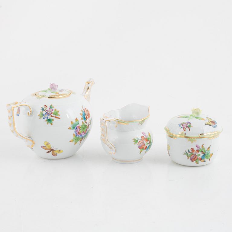 A 28-piece Herend porcelain tea service, 'Queen Victoria', Hungary.