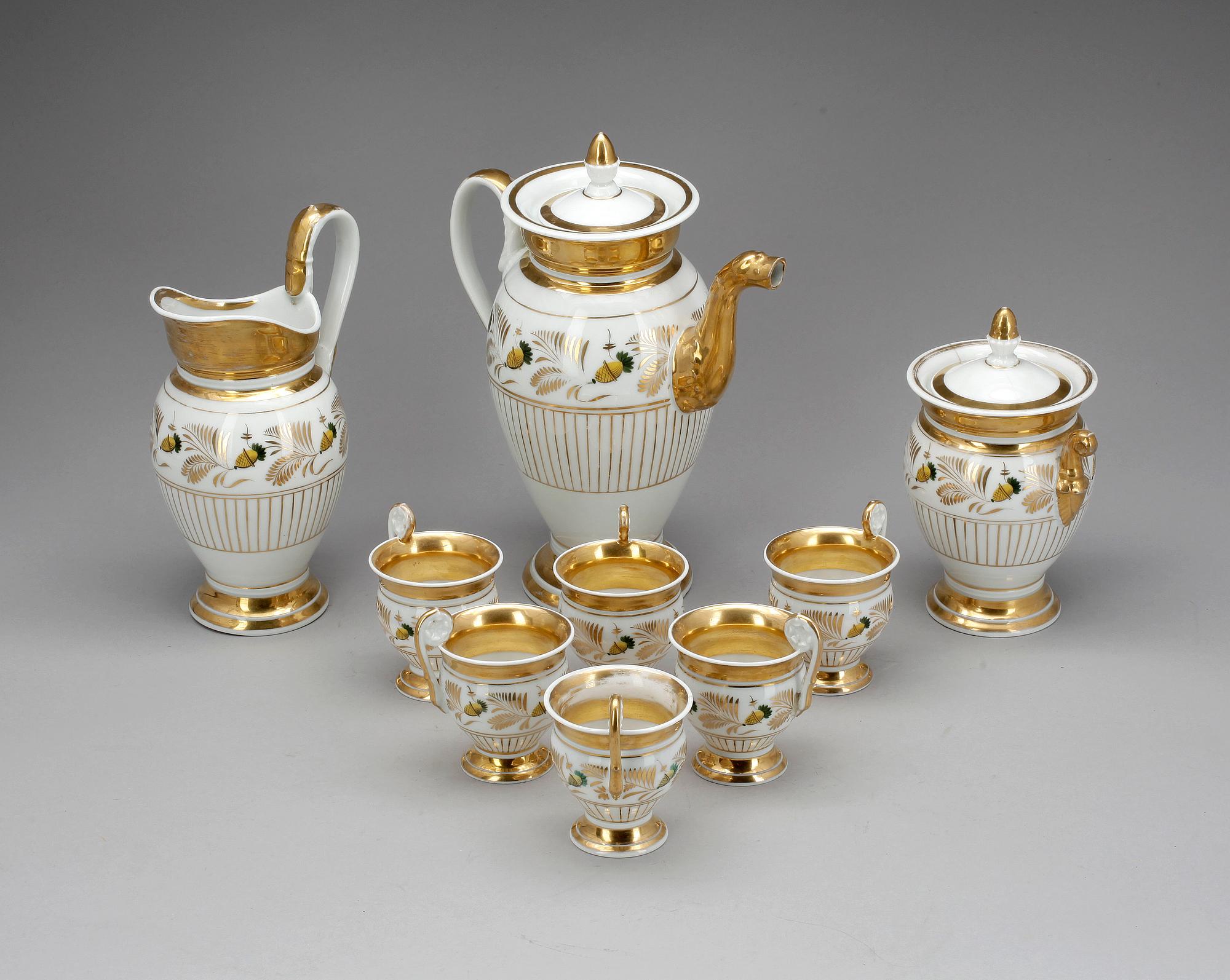KAFFESERVIS, 9 delar, porslin, empire, Frankrike, 1800-talets början.