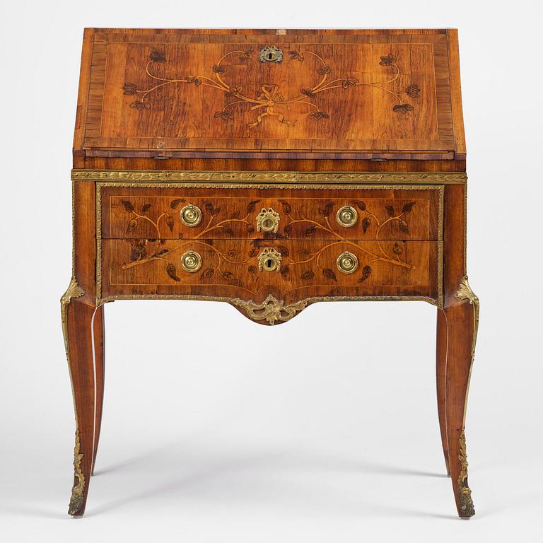 A Gustavian late 18th century secretaire attributed to Jonas Hultsten (master in Stockholm 1773-1794).