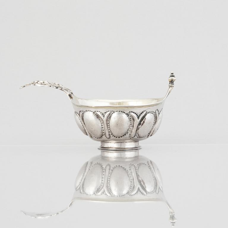 Kåsa, silver, möjligen Ferdinand Sehl d.ä. (1688-1731), Stockholm. Barock.