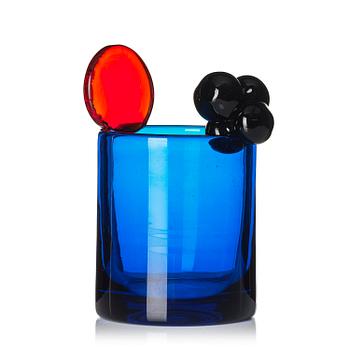 28. Oiva Toikka, a "Pompom" glass vase, Nuutajärvi, Notsjö, Finland, ca 2000.