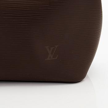 Louis Vuitton, an Epi leather 'Mandara MM' shoulder bag.