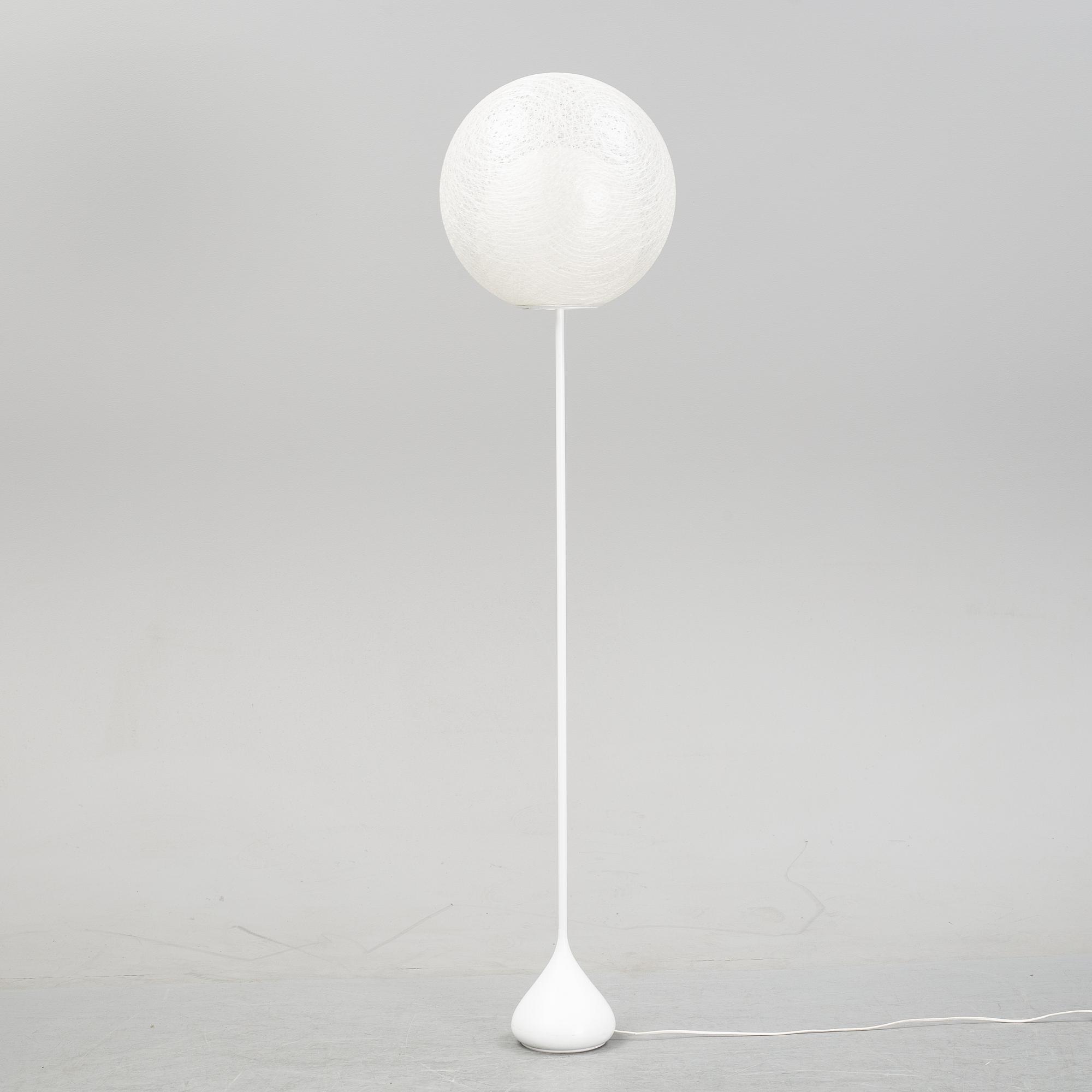 Toyo Ito, golvlampa, "Mayuhana", Yamagima, Japan, 2000-tal.