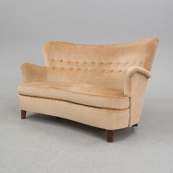 A 1940/50s sofa.