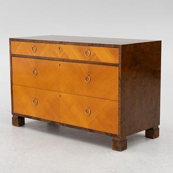 Axel Larsson, chest of drawers, Svenska Möbelfabrikerna Bodafors, Swedish Modern, 1940s.