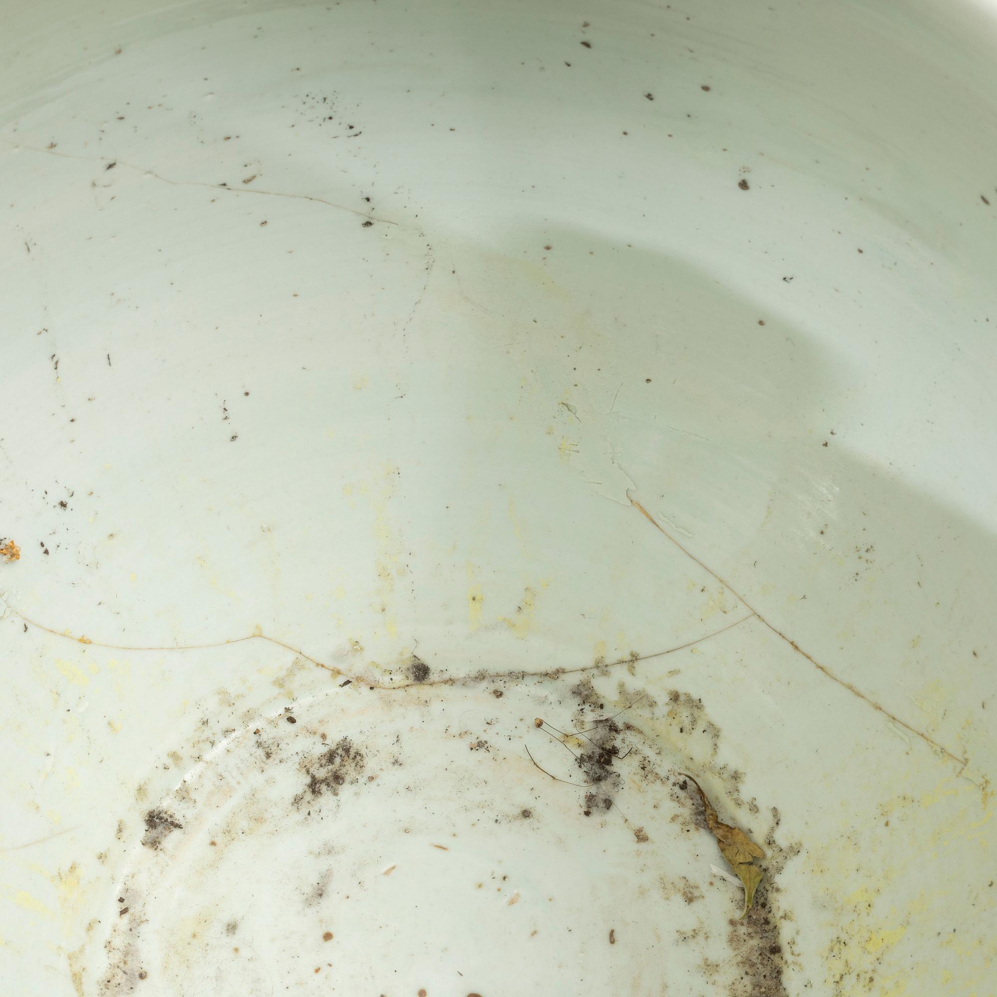 Ytterfoder, porslin, Kina, sen Qingdynasti.