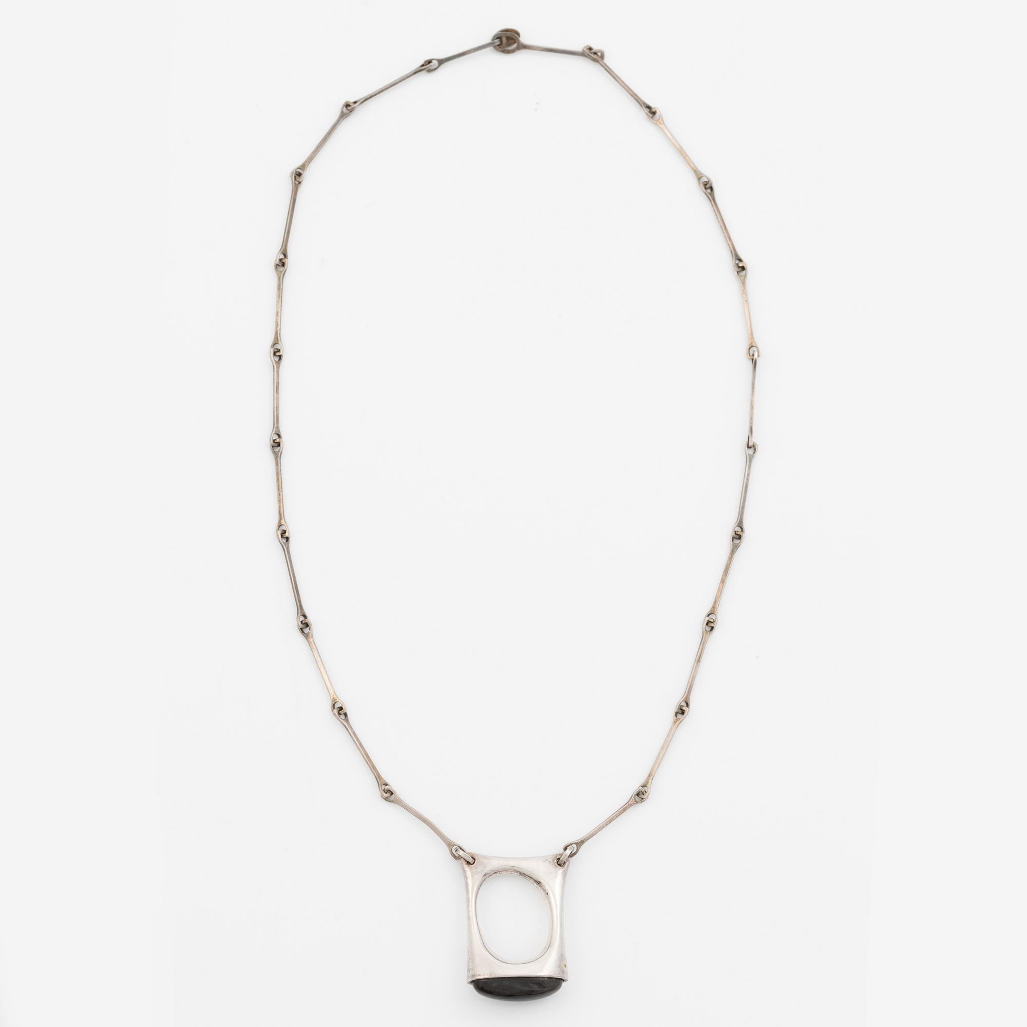 Lapponia, necklace sterling silver and spectrolite, Finland 1980.