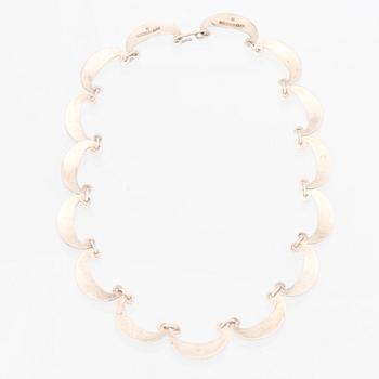 BÖRJE RAJALIN, KAULAKORU, "Savolaisvene", hopeaa. Helsinki 1960.