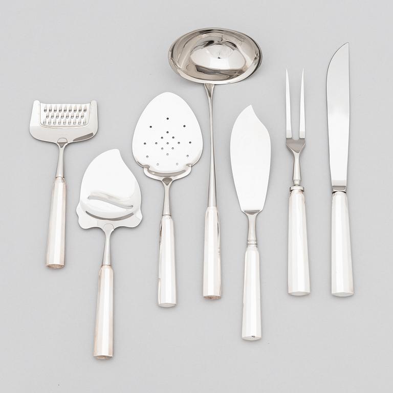 Pekka Piekäinen, Serving cutlery, 7 pcs, silver and stainless steel.