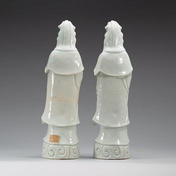 A pair of blanc de chine Guanyins, Qing dynasty, 19th Century.