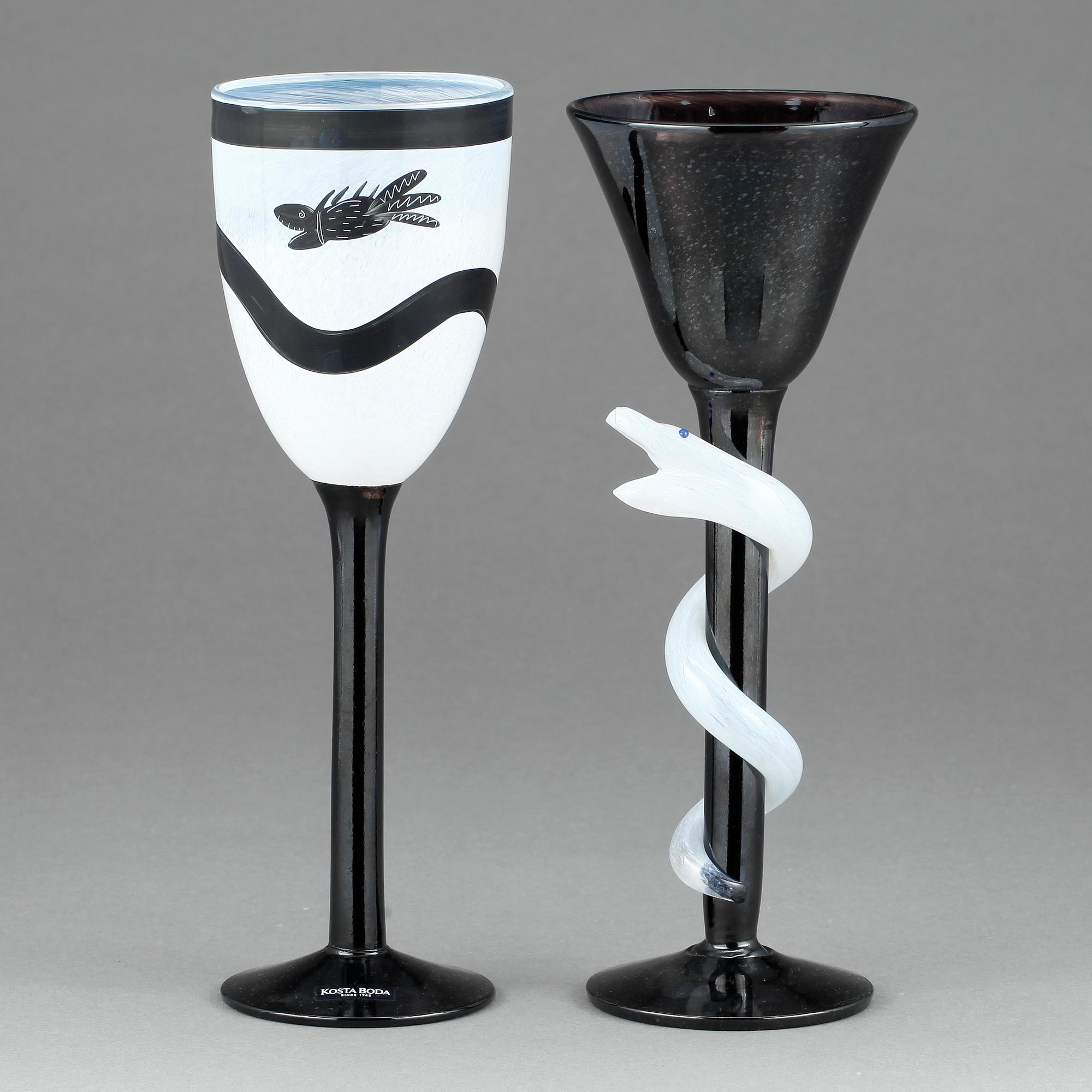 POKALGLAS, 2 st, glas, Ulrica Hydman Vallien. Kosta Boda.