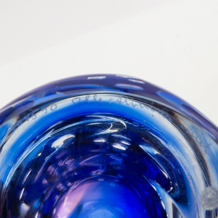 Olle Alberius, Vase, Ariel, Orrefors, circa 1900.