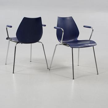 KARMSTOLAR, 6 st, "Maui", Vico Magistretti, Kartell, omkring sekelskiftet 2000.