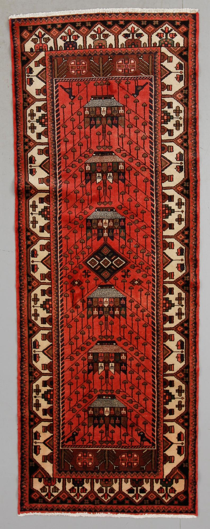 MATTA, Hamadan, ca 275 x 100 cm.