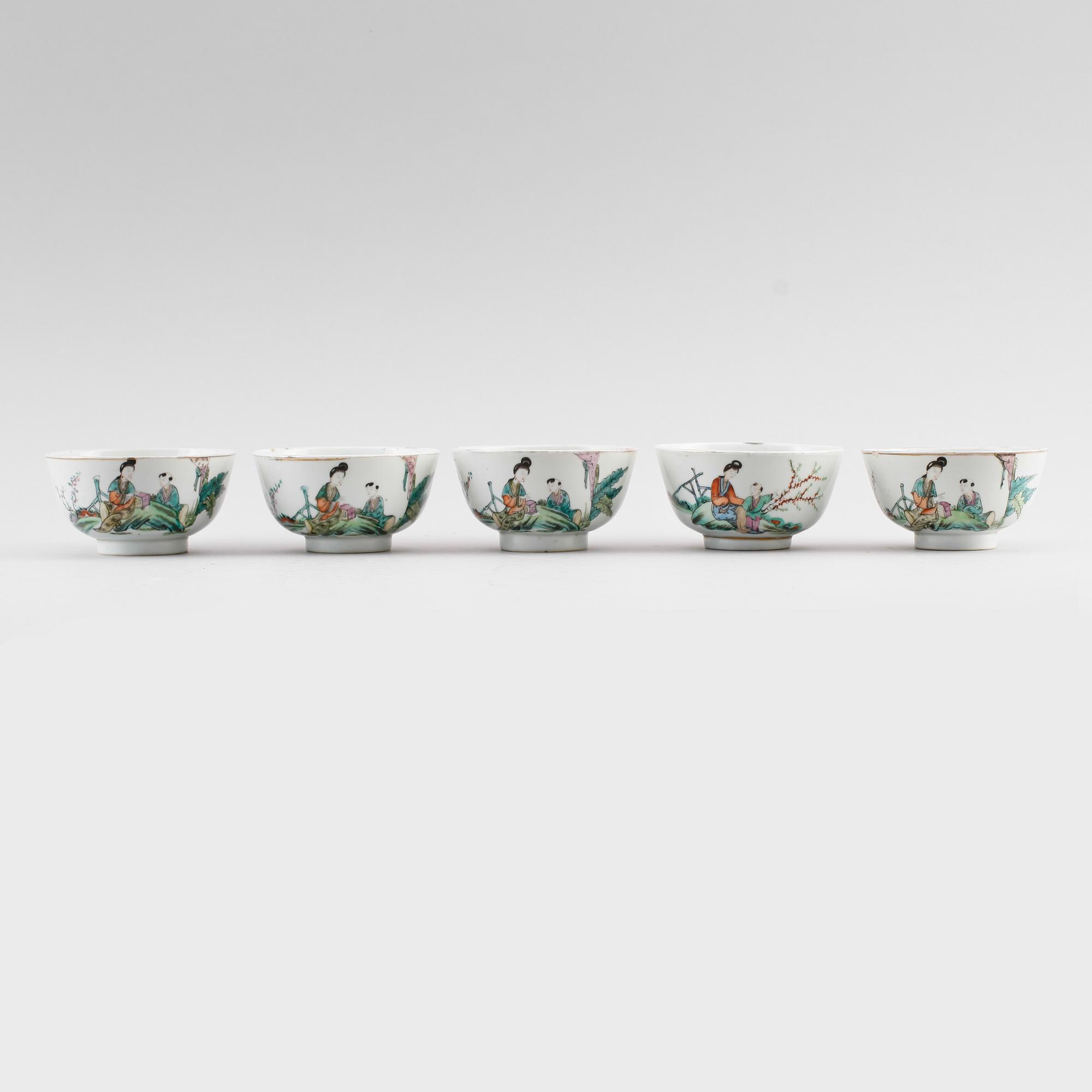 TESKÅLAR, porslin, 5 st, sannolikt 1900-talets första hälft.