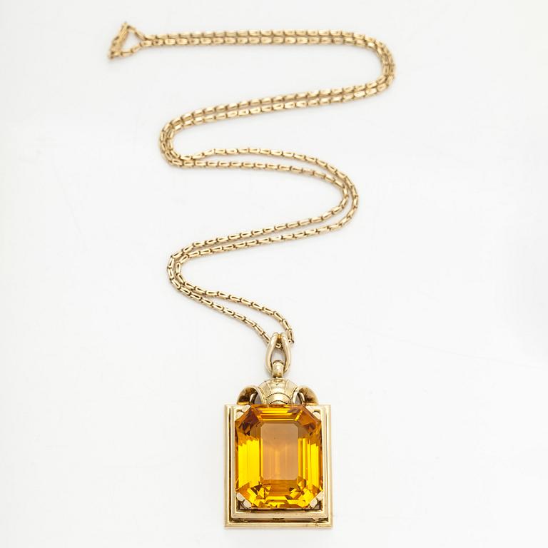 Necklace with pendant, 14K gold and a faceted citrine.
