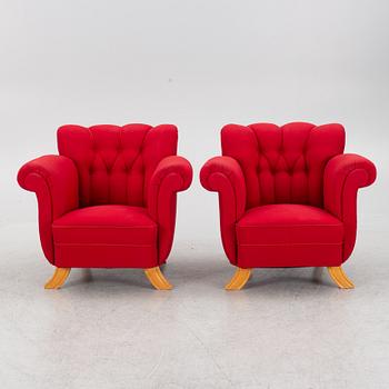 A pair of Swedish Modern armchairs, 1940s.