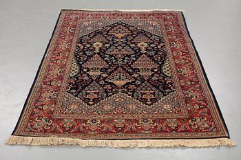 A rug, semi-antique, Kashan, ca 206,5 x 134,5 cm.