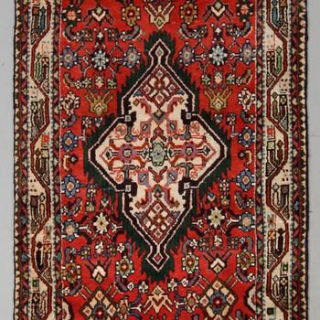 MATTA, Hamadan, ca 335 x 83 cm.
