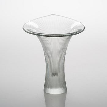 Tapio Wirkkala, A 'Kantarelli' glass vase, signed Tapio Wirkkala Iittala -55.