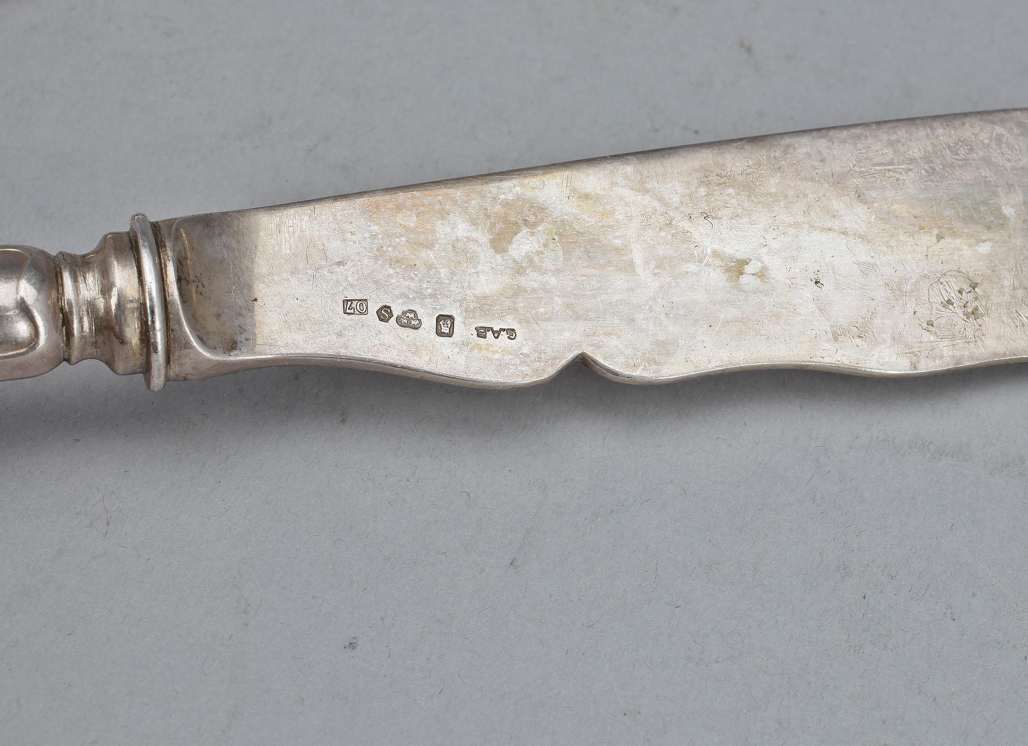 BESTICK, 6 st, silver, "Spetsig svensk", mest GAB, 1800-1900-tal. Totalvikt ca 300 gram.