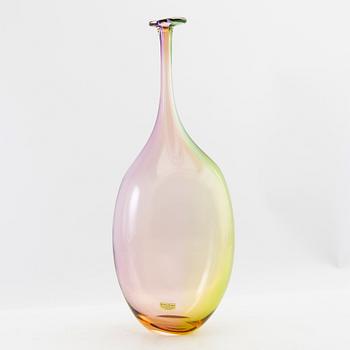 Kjell Engman, vase Kosta Boda, late 20th century.