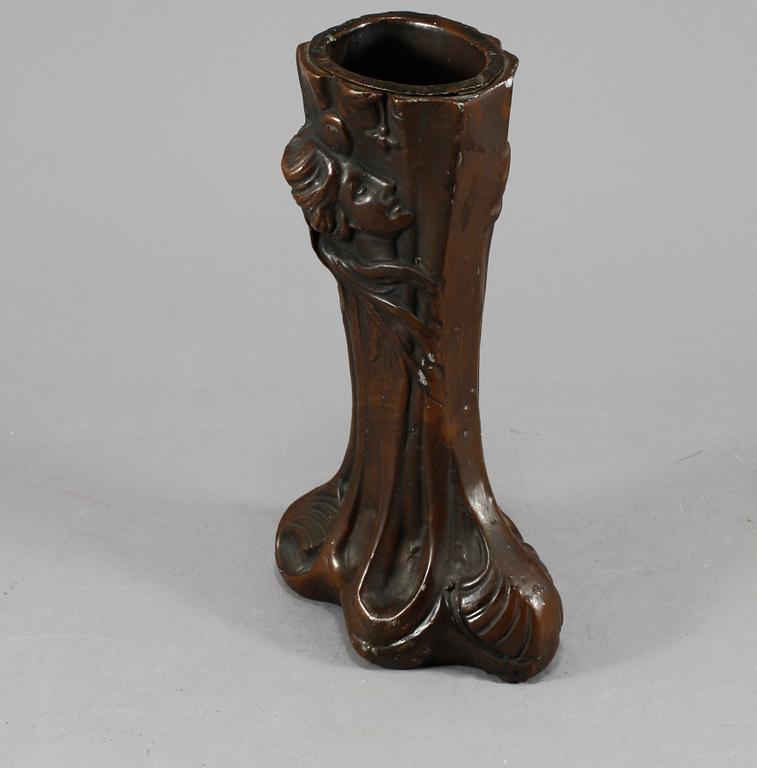 VAS, målad metall, jugend, 1900-talets början.