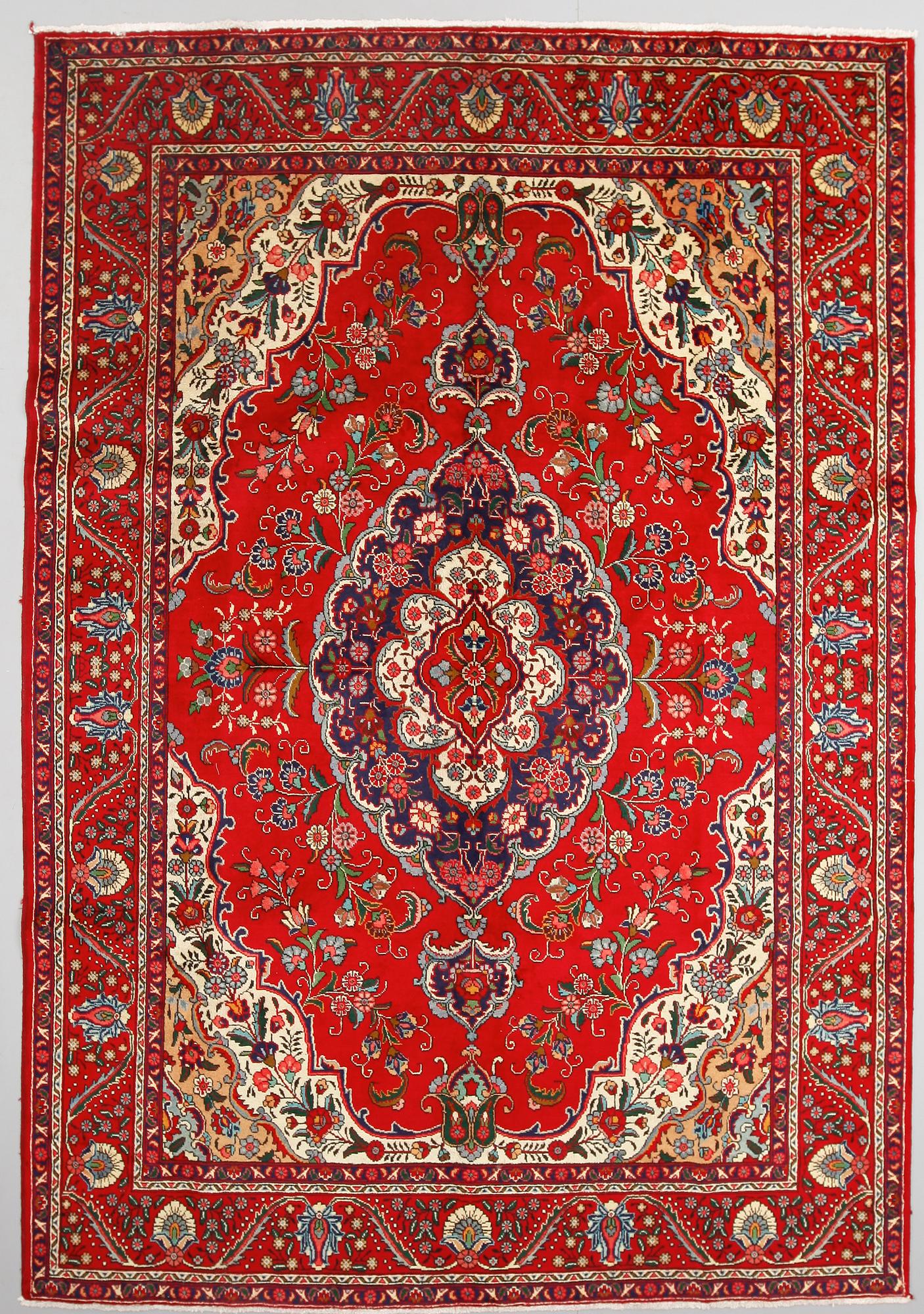 MATTA, Täbriz, old, ca 332 x 240 cm.