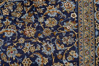 Carpet, oriental, approx. 390 x 285 cm.