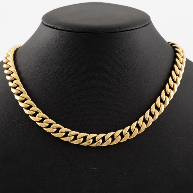 Necklace 18K gold with cabochon-cut sapphires.