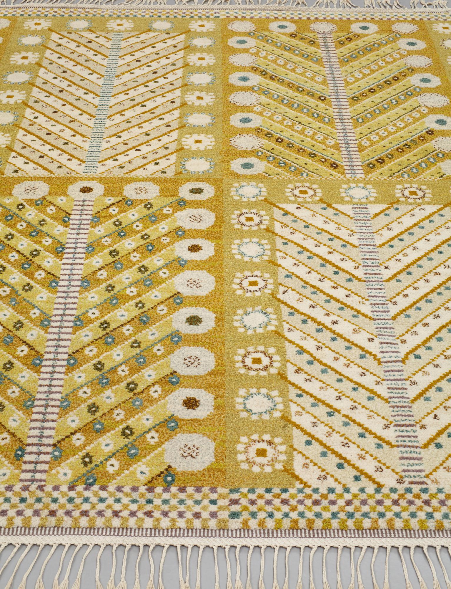 Marianne Richter, A CARPET, "Gula trädet", knotted pile, ca 236,5 x 178,5 cm, signed AB MMF MR.