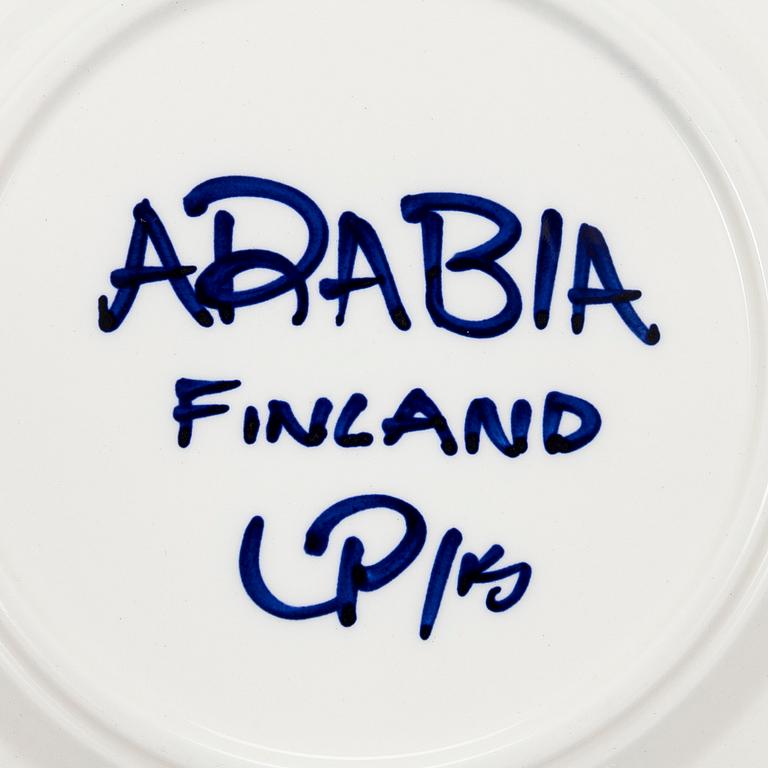 Ulla Procopé, a 86-piece 'Valencia' porcelain tableware set for Arabia.