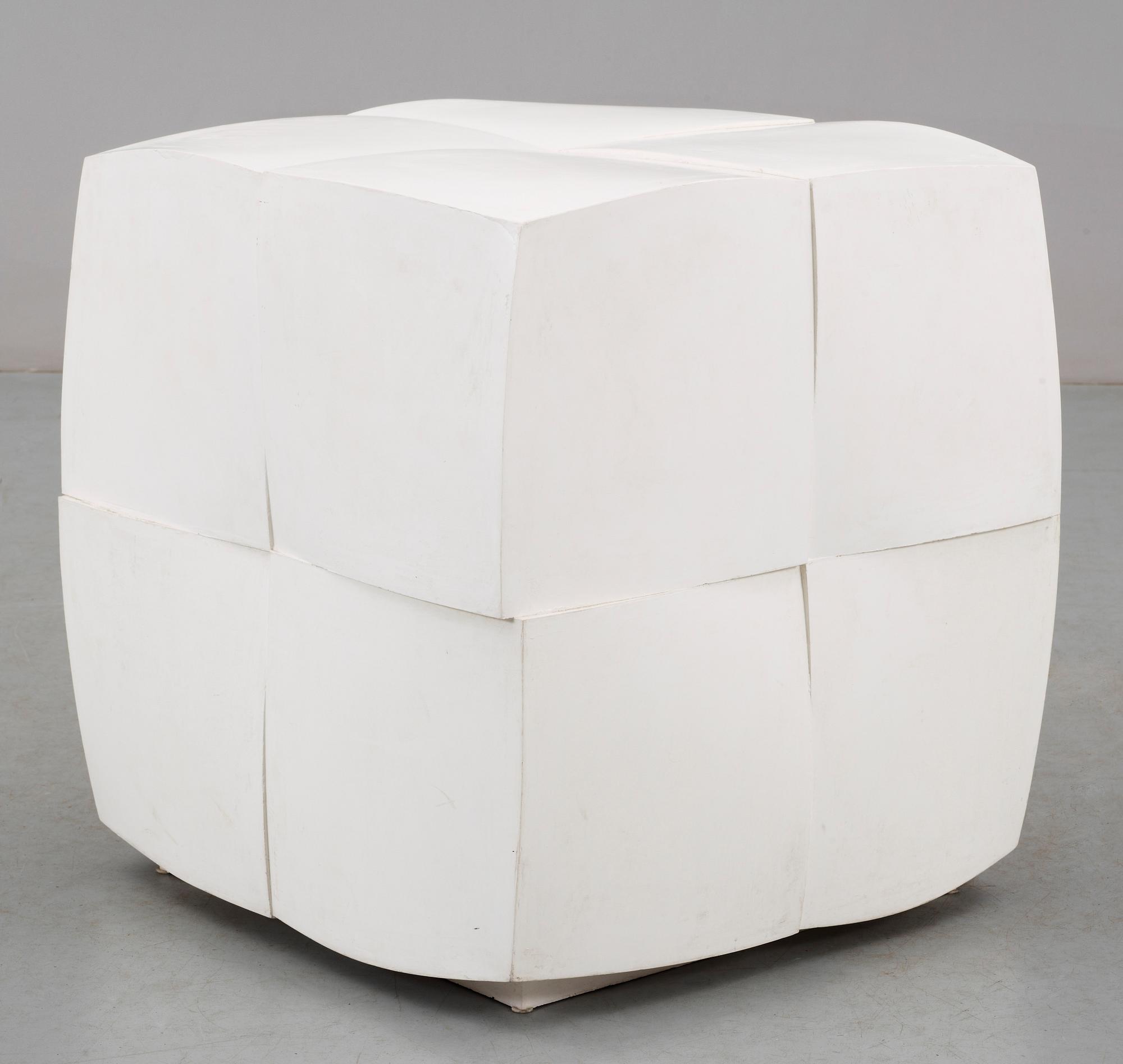 EINAR HÖSTE, skulptur, fiberglas. Sign och numr 31/105.1960-tal.