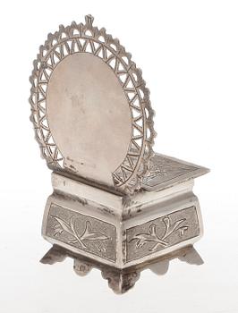 SALTKAR, silver, Ryssland omkring sekelskiftet 1900. Vikt ca 62 gram.