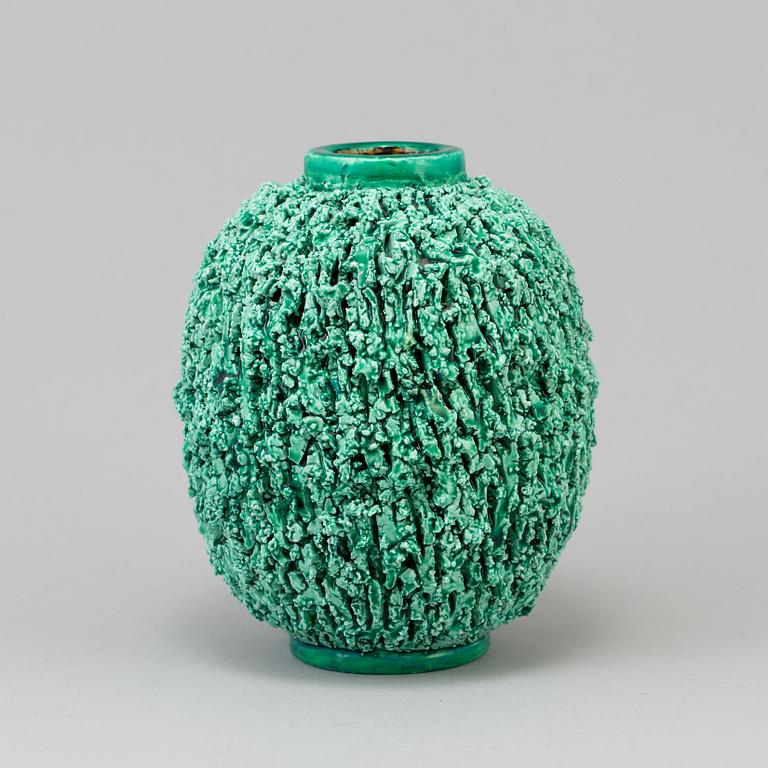 GUNNAR NYLUND, a stoneware vase from Rörstrand.
