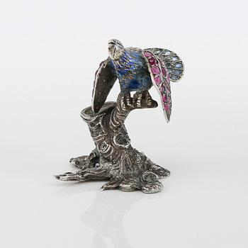 FIGUR, silver, emalj, rubiner och safirer, 1900-talets första hälft. Vikt ca 33 gram.