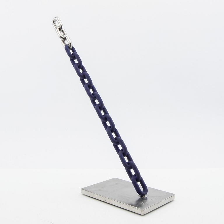 Oscar Reutersvärd, rostfritt stål.