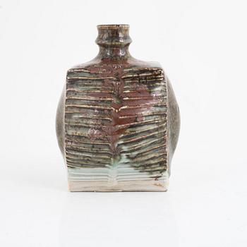 Kerstin Hörnlund and Gösta Grähs, vase, stoneware.