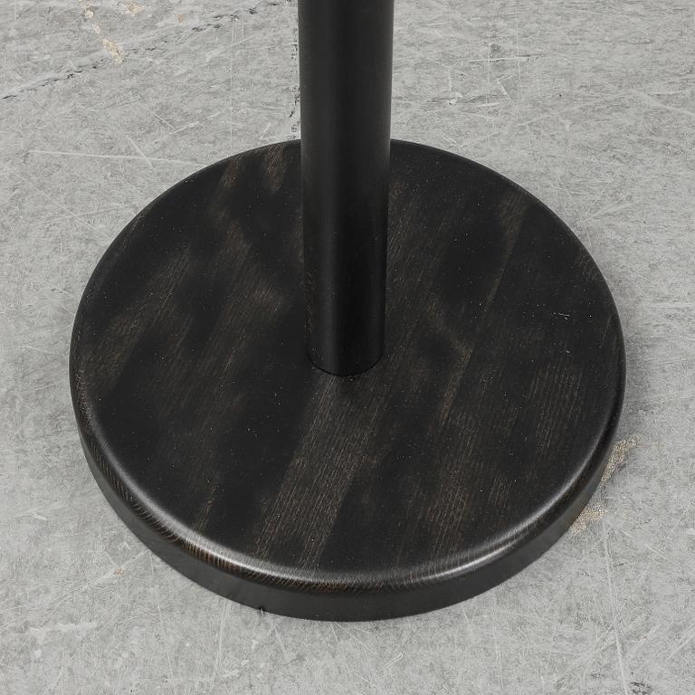 STUDIO DEJAWU, "Skruvad Coat Hanger", Essem Design 2020.