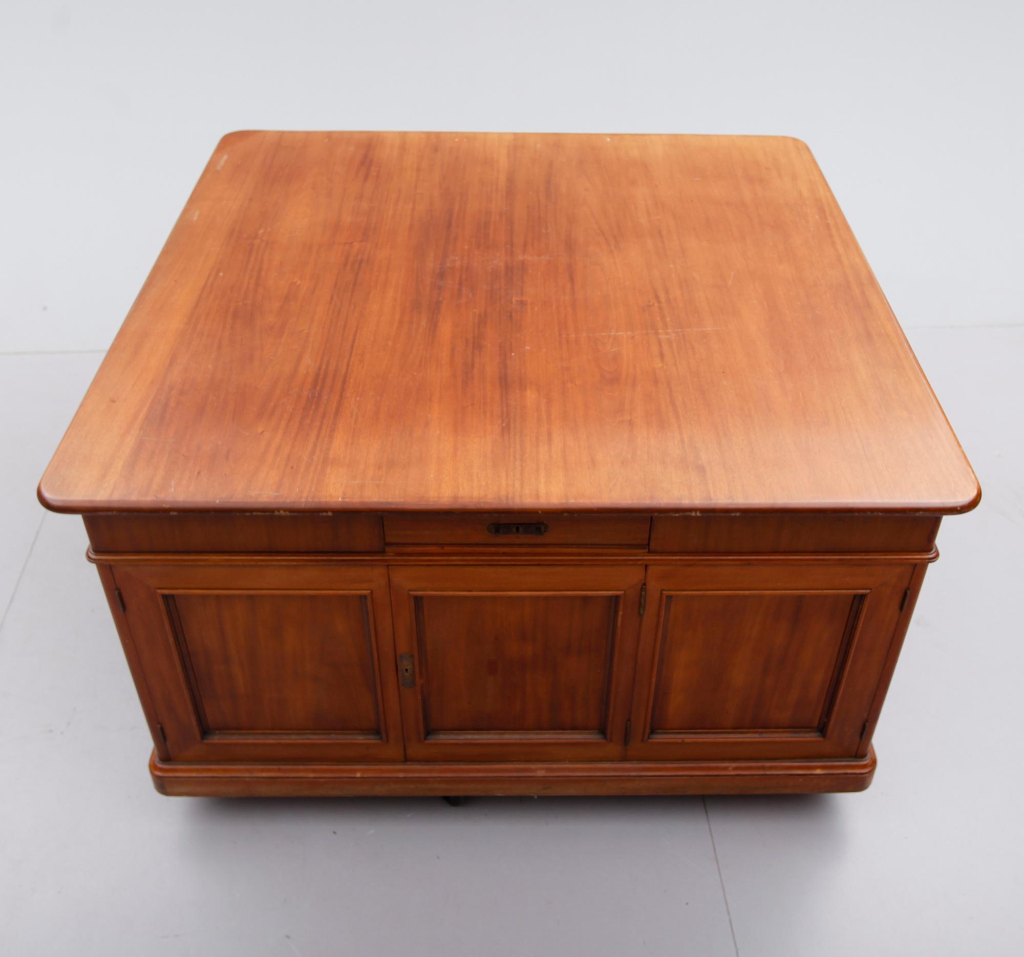 PARTNERDESK, tidigt 1900-tal, dubbelsidigt.